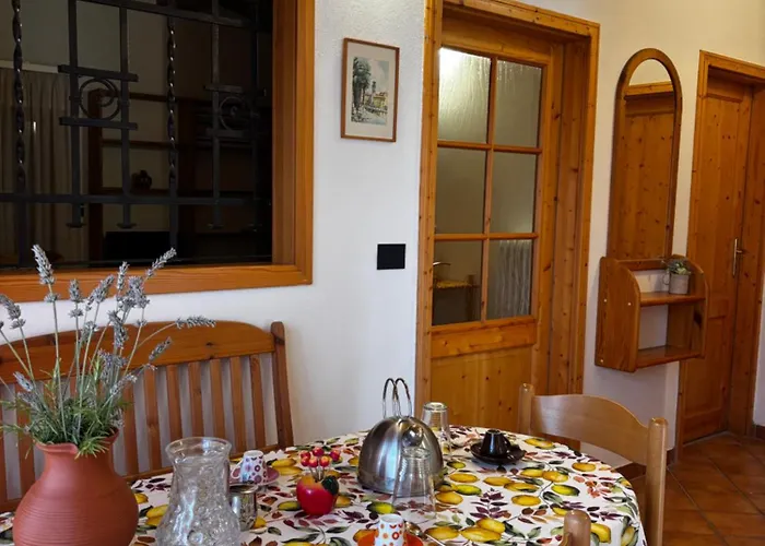 Вилла Delle Agavi Костермано