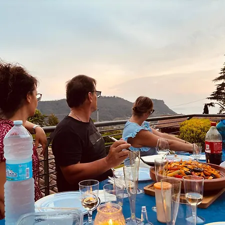 Delle Agavi Villa Costermano sul Garda