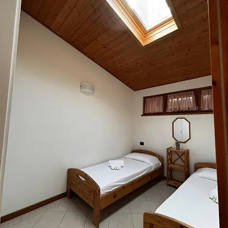 Delle Agavi Villa Costermano