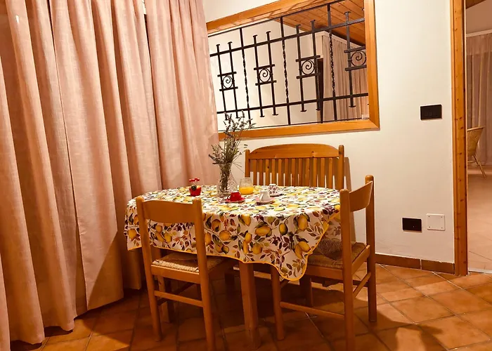 Delle Agavi Villa Costermano